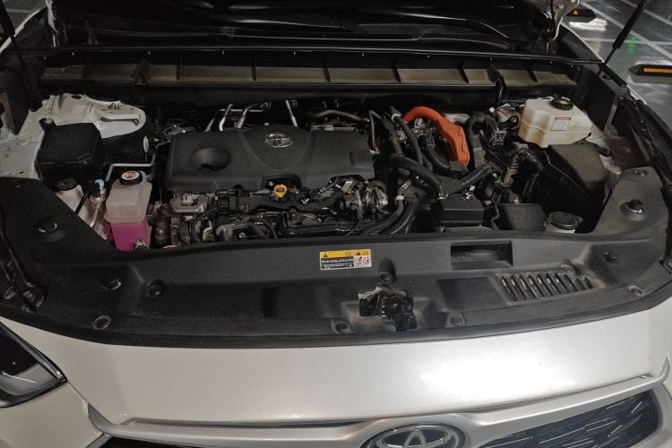 Used Toyota Highlander 2024 2.5L Smart Electric Hybrid Dual-Engine Four-Wheel Drive Prestige Version – 7 Seats Engine Bay