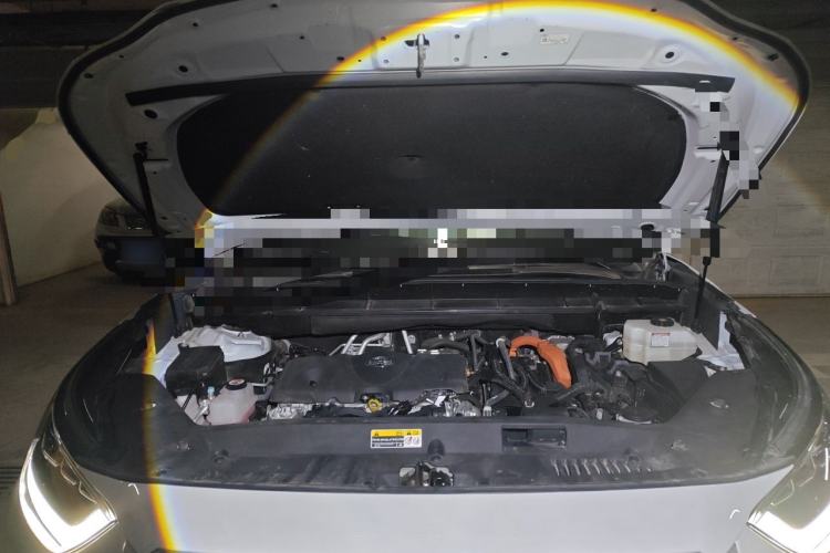 Used Toyota Highlander 2024 2.5L Smart Electric Hybrid Dual-Engine Four-Wheel Drive Prestige Version – 7 Seats Engine Bay