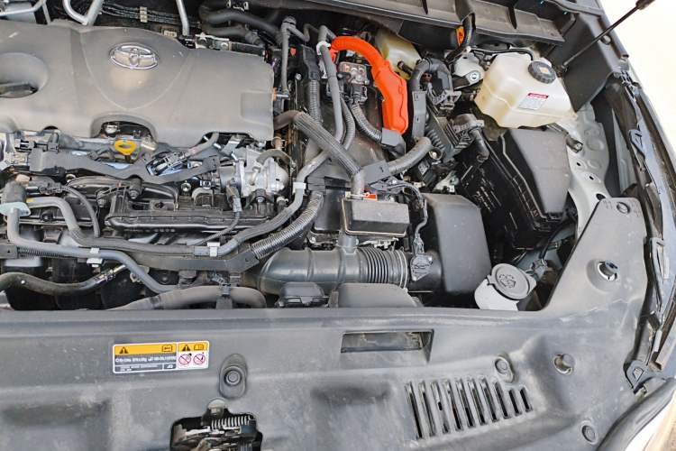 Used Toyota Highlander 2024 2.5L Smart Electric Hybrid Dual-Motor All-Wheel-Drive Luxury 7-Seater Engine Bay Left