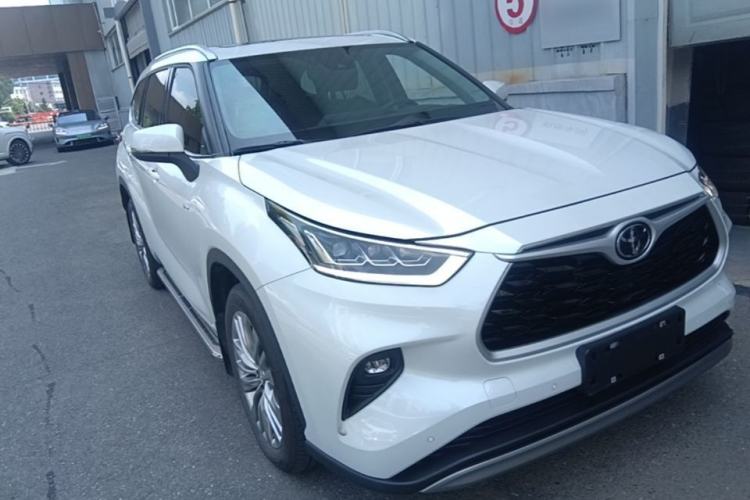 Used Toyota Highlander 2024 2.5L Smart Electric Hybrid Dual-Motor All-Wheel-Drive Luxury 7-Seater Front Right 45 Deg