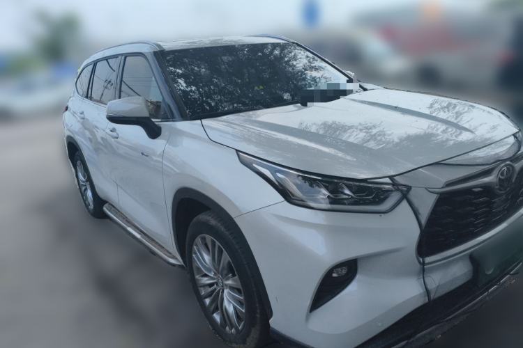 Used Toyota Highlander 2024 2.5L Smart Electric Hybrid Dual-Engine Four-Wheel Drive Prestige Version – 7 Seats Front Right 45 Deg