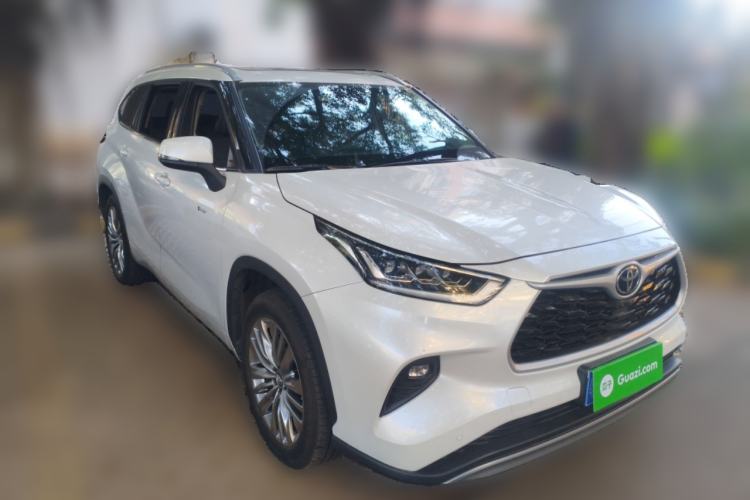 Used Toyota Highlander 2024 2.5L Smart Electric Hybrid Dual-Engine Four-Wheel Drive Prestige Version – 7 Seats Front Right 45 Deg