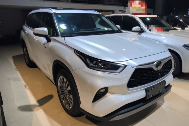 Used Toyota Highlander 2024 2.5L Smart Electric Hybrid Dual-Motor Two-Wheel-Drive Prestige Version 7 Seats Front Right 45 Deg