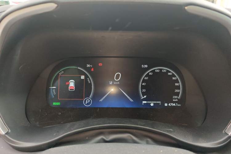 Used Toyota Highlander 2024 2.5L Smart Electric Hybrid Dual-Motor Two-Wheel Drive Luxury Version 7 Seats Instrument Cluster