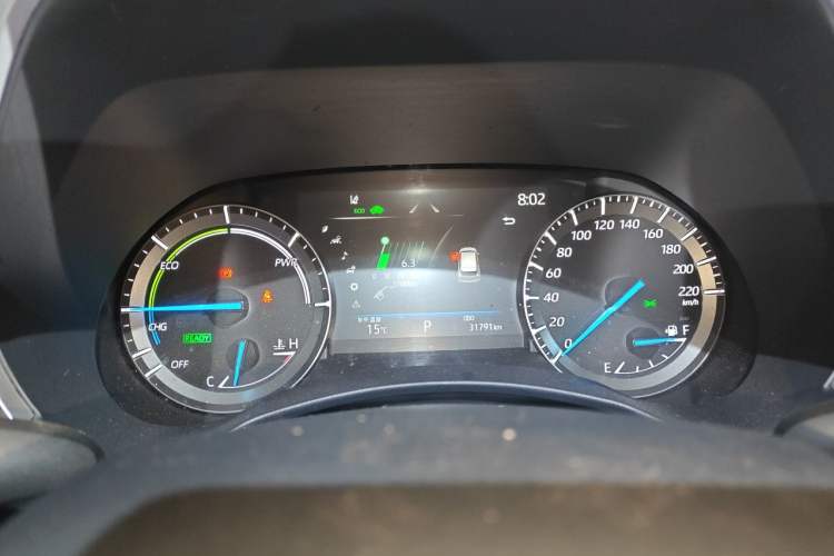 Used Toyota Highlander 2024 2.5L Smart Electric Hybrid Dual-Engine Four-Wheel Drive Prestige Version – 7 Seats Instrument Cluster