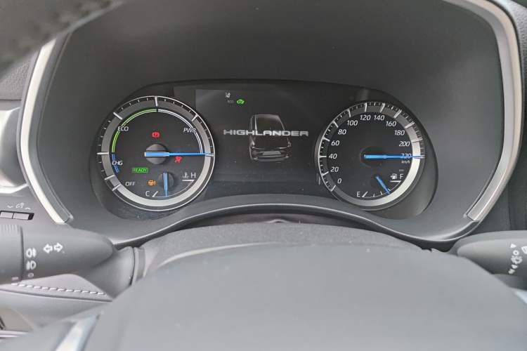 Used Toyota Highlander 2024 2.5L Smart Electric Hybrid Dual-Engine Four-Wheel Drive Prestige Version – 7 Seats Instrument Cluster