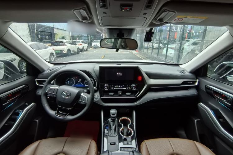 Used Toyota Highlander 2024 2.5L Smart Electric Hybrid Dual-Motor Two-Wheel-Drive Elite Edition 5 Seats Interior 1