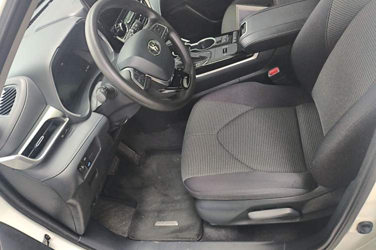 Used Toyota Highlander 2024 2.5L Smart Electric Hybrid Dual-Motor Two-Wheel-Drive Elite Edition 5 Seats Left Front Seat