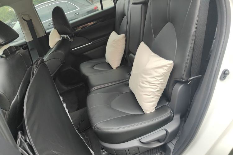 Used Toyota Highlander 2024 2.5L Smart Electric Hybrid Dual-Engine Two-Wheel Drive Elite Version 7 Seats Left Rear Seat