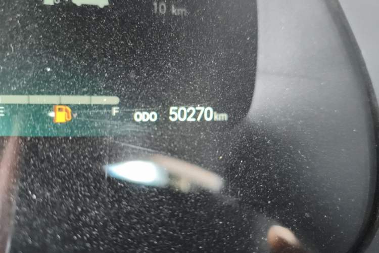 Used Toyota Highlander 2024 2.5L Smart Electric Hybrid Dual-Engine Four-Wheel Drive Prestige Version – 7 Seats Odometer Close Up
