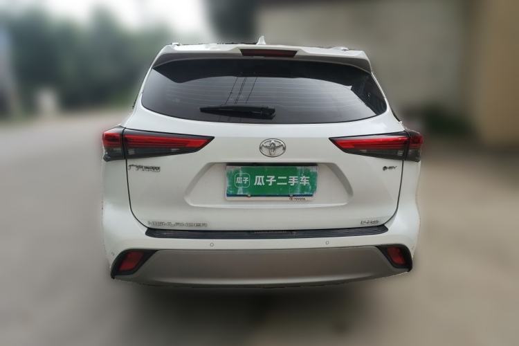 Used Toyota Highlander 2024 2.5L Smart e-Power Dual-Motor All-Wheel-Drive Elite Version – 7 Seats Rear