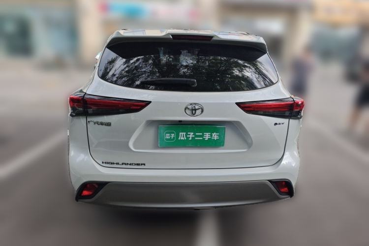 Used Toyota Highlander 2024 2.5L Smart Electric Hybrid Dual-Motor Two-Wheel Drive Luxury Version 7 Seats Rear
