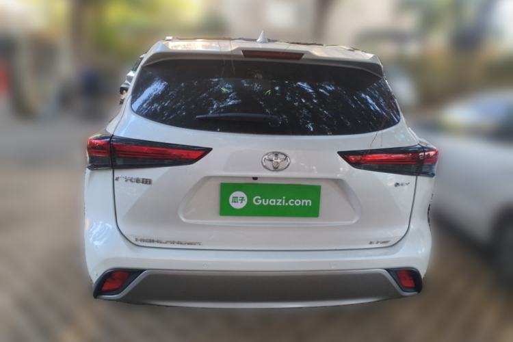 Used Toyota Highlander 2024 2.5L Smart Electric Hybrid Dual-Engine Four-Wheel Drive Prestige Version – 7 Seats Rear