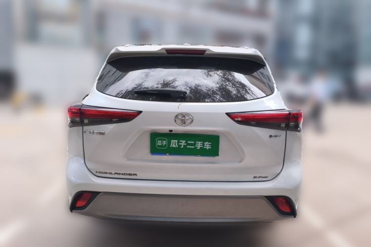 Used Toyota Highlander 2024 2.5L Smart Electric Hybrid Dual-Engine Four-Wheel Drive Prestige Version – 7 Seats Rear