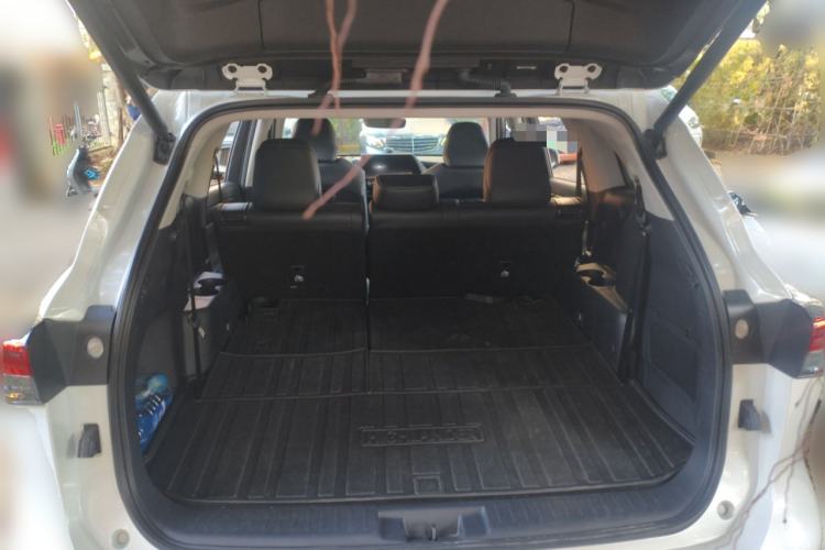 Used Toyota Highlander 2024 2.5L Smart Electric Hybrid Dual-Engine Four-Wheel Drive Prestige Version – 7 Seats Trunk