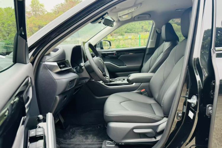 Used Toyota Highlander 2026 Model 2.5L Intelligent Electric Hybrid Dual-Engine Two-Wheel-Drive Elite Edition 7-seater Exterior 2