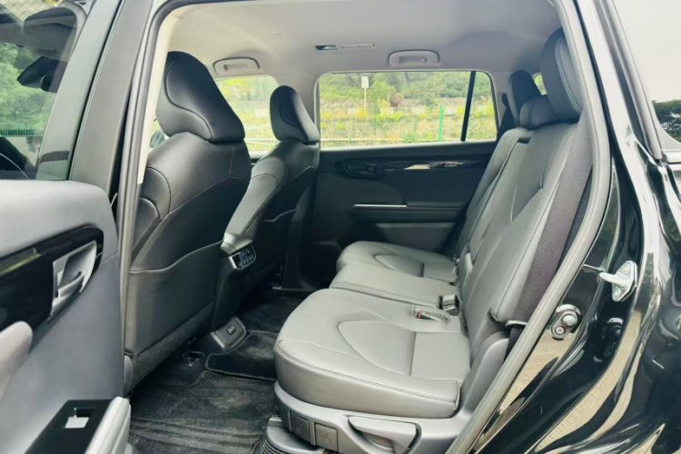 Used Toyota Highlander 2026 Model 2.5L Intelligent Electric Hybrid Dual-Engine Two-Wheel-Drive Elite Edition 7-seater Exterior 5