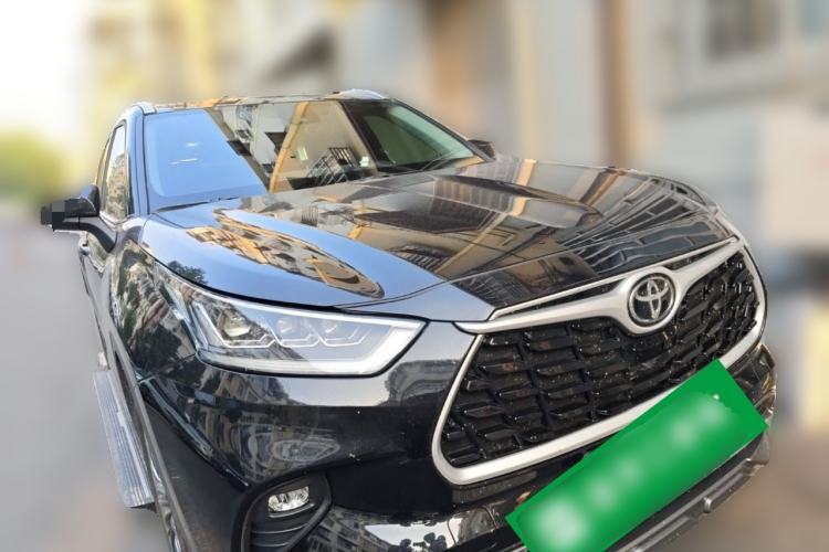 Used Toyota Highlander 2026 Model 2.5L Intelligent Electric Hybrid Dual-Engine Two-Wheel-Drive Luxury Edition 7-seater Front Right 45 Deg