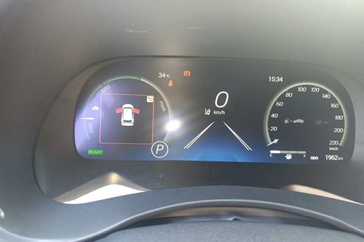Used Toyota Highlander 2026 Model 2.5L Intelligent Electric Hybrid Dual-Engine Two-Wheel-Drive Elite Edition 5-seater Instrument Cluster