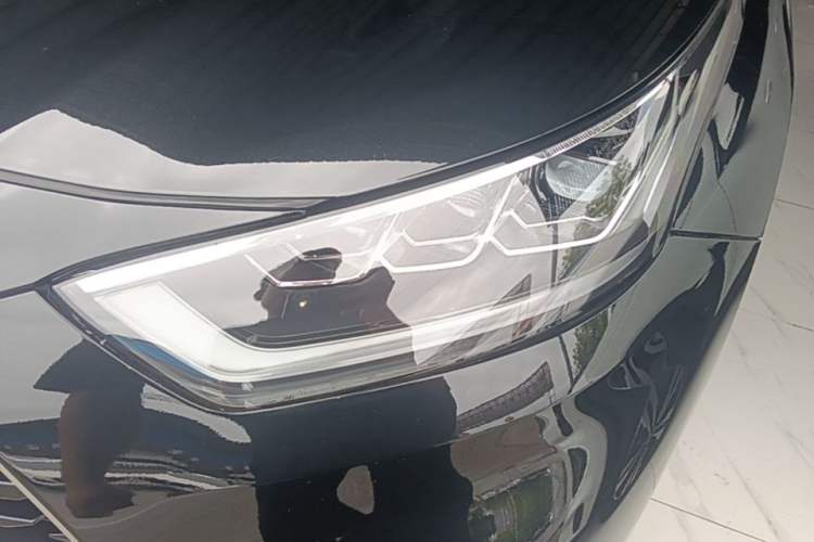 Used Toyota Highlander 2026 Model 2.5L Intelligent Electric Hybrid Dual-Engine Two-Wheel-Drive Elite Edition 7-seater Left Front Headlight