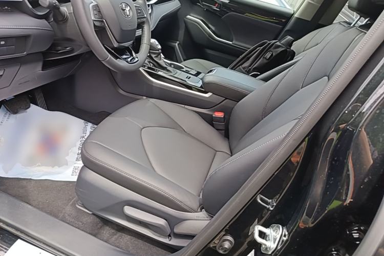 Used Toyota Highlander 2026 Model 2.5L Intelligent Electric Hybrid Dual-Engine Two-Wheel-Drive Elite Edition 5-seater Left Front Seat