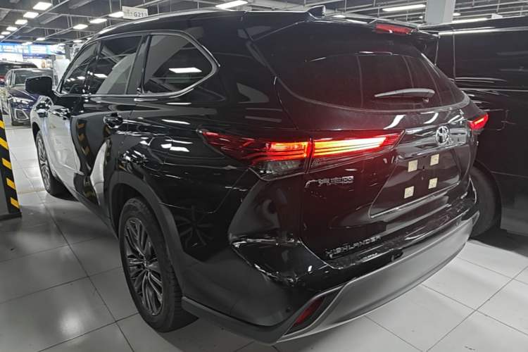 Used Toyota Highlander 2026 Model 2.5L Intelligent Electric Hybrid Dual-Engine All-Wheel-Drive Prestige Edition 7-seater Rear Left 45 Deg