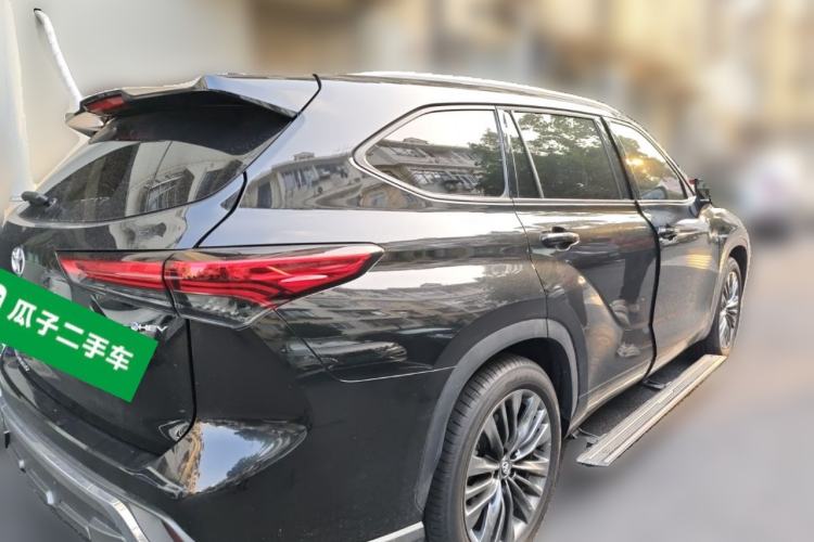 Used Toyota Highlander 2026 Model 2.5L Intelligent Electric Hybrid Dual-Engine Two-Wheel-Drive Luxury Edition 7-seater Rear Right 45 Deg