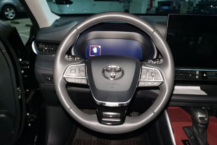 Used Toyota Highlander 2026 Model 2.5L Intelligent Electric Hybrid Dual-Engine Two-Wheel-Drive Elite Edition 5-seater Steering Wheel