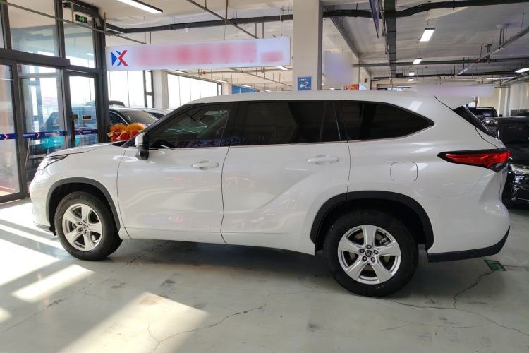 Used Toyota Highlander 2026 Model 2.5L Intelligent Electric Hybrid Dual-Engine All-Wheel-Drive Elite Edition 7-seater Exterior 3