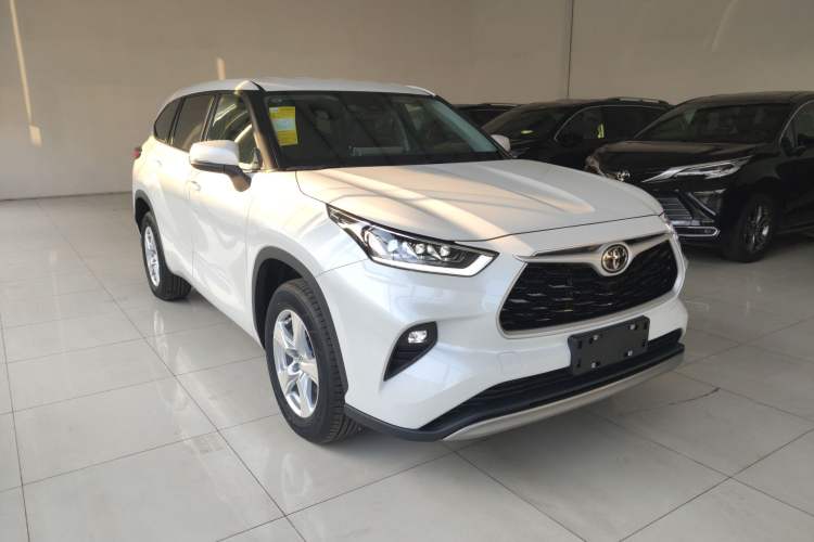 Used Toyota Highlander 2026 Model 2.5L Intelligent Electric Hybrid Dual-Engine All-Wheel-Drive Elite Edition 7-seater Front Right 45 Deg