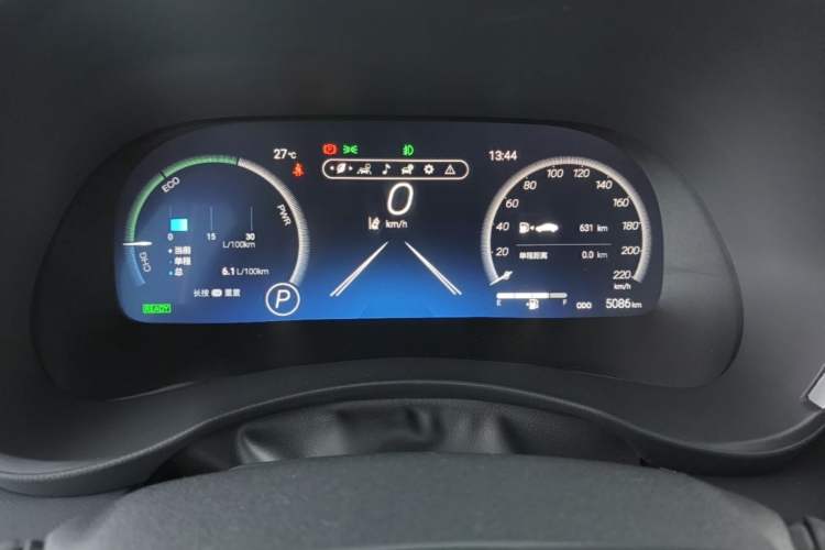 Used Toyota Highlander 2026 Model 2.5L Intelligent Electric Hybrid Dual-Engine Two-Wheel-Drive Elite Edition 5-seater Instrument Cluster