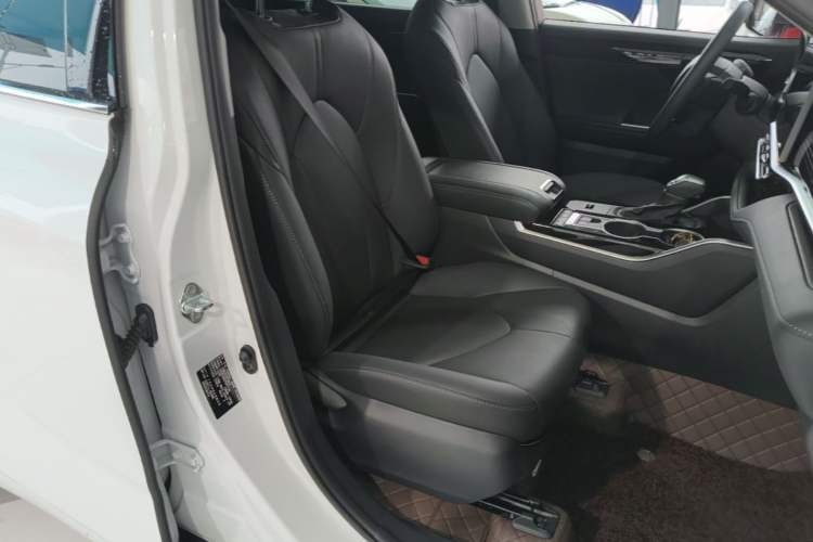 Used Toyota Highlander 2026 Model 2.5L Intelligent Electric Hybrid Dual-Engine Two-Wheel-Drive Elite Edition 5-seater Right Front Seat