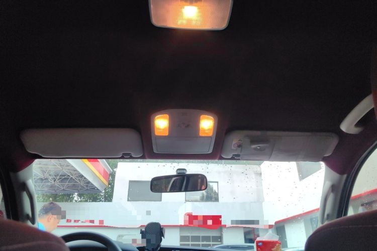 Used Toyota Hilux  Headliner