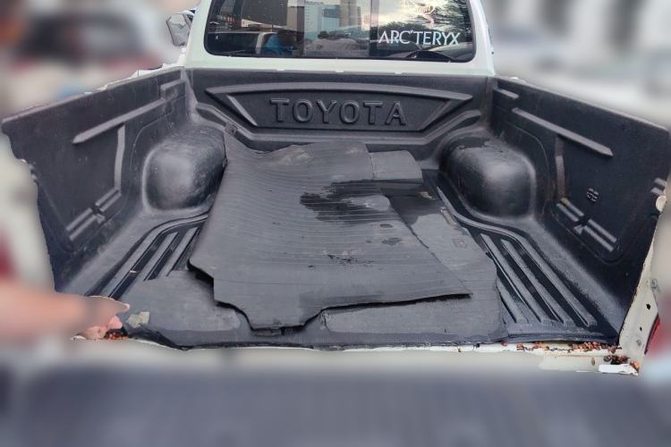 Used Toyota Hilux  Trunk
