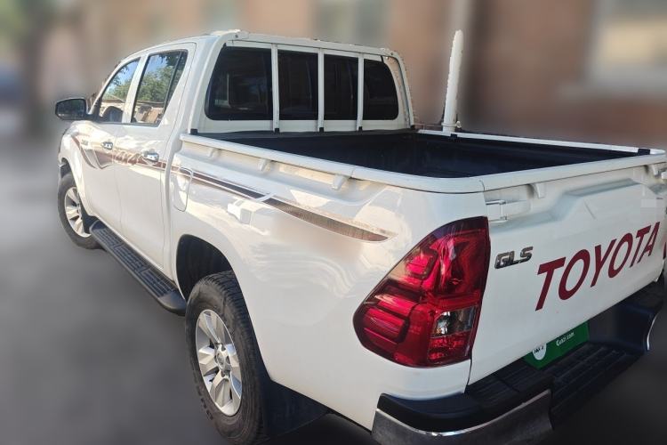 Used Toyota Hilux  Rear Left 45 Deg