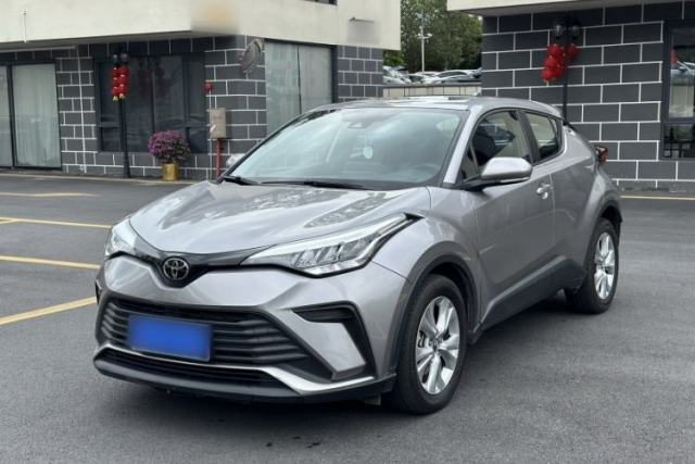 Używany Toyota IZOA 2021 2.0L Enjoy Edition