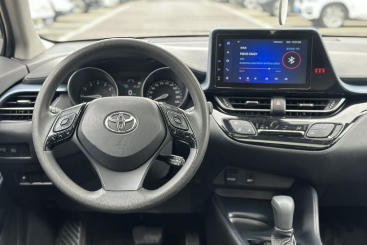 Used Toyota IZOA 2021 2.0L Enjoy Edition Exterior 4