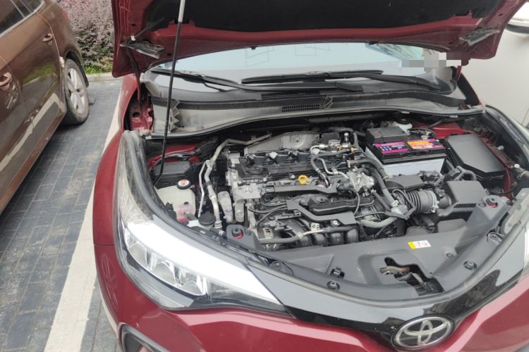 Used Toyota IZOA 2021 2.0L Enjoy Edition Engine Bay Right