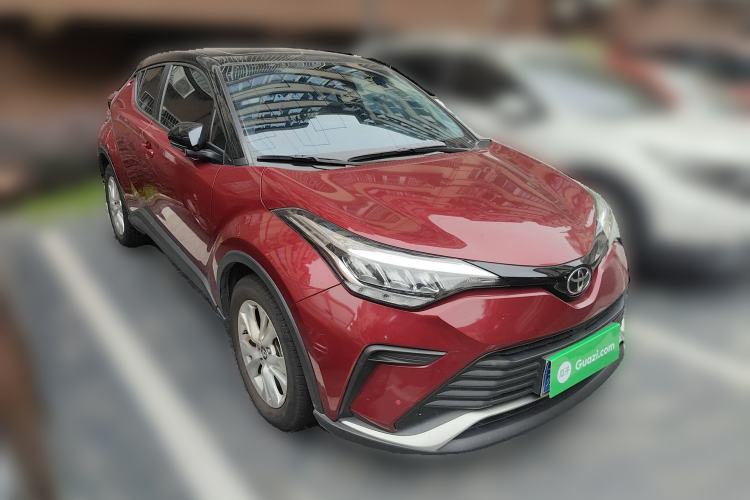 Used Toyota IZOA 2021 2.0L Enjoy Edition Front Right 45 Deg