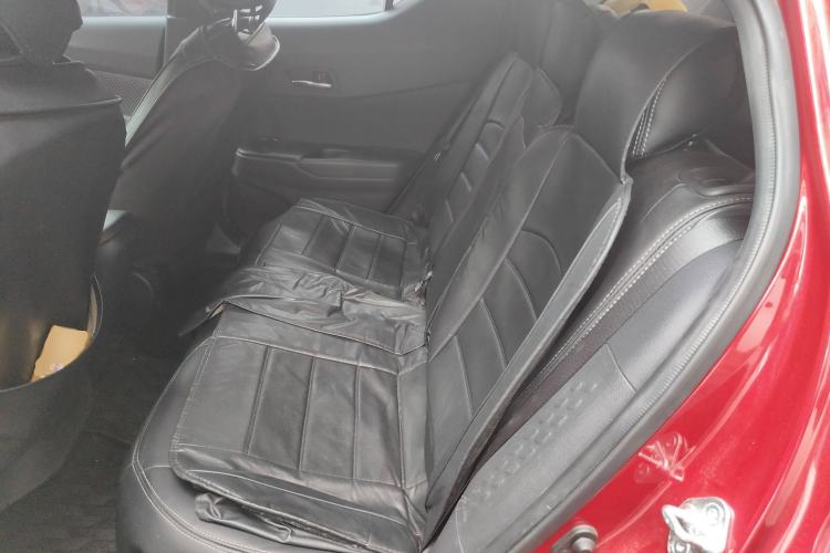 Used Toyota IZOA 2021 2.0L Enjoy Edition Left Rear Seat
