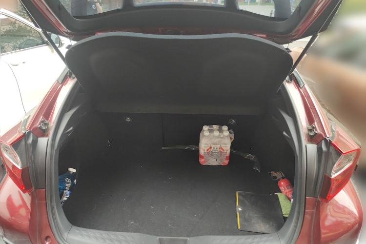Used Toyota IZOA 2021 2.0L Enjoy Edition Trunk