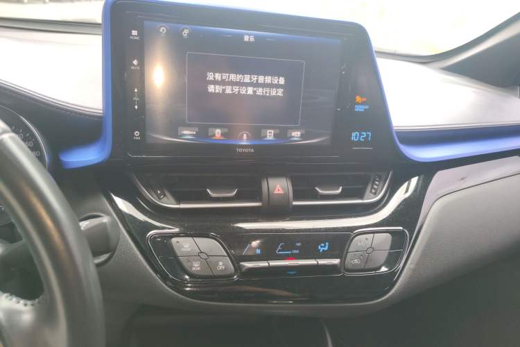 Used Toyota IZOA 2018 2.0L Yichi Version China VI Standard Audio And AC Panel