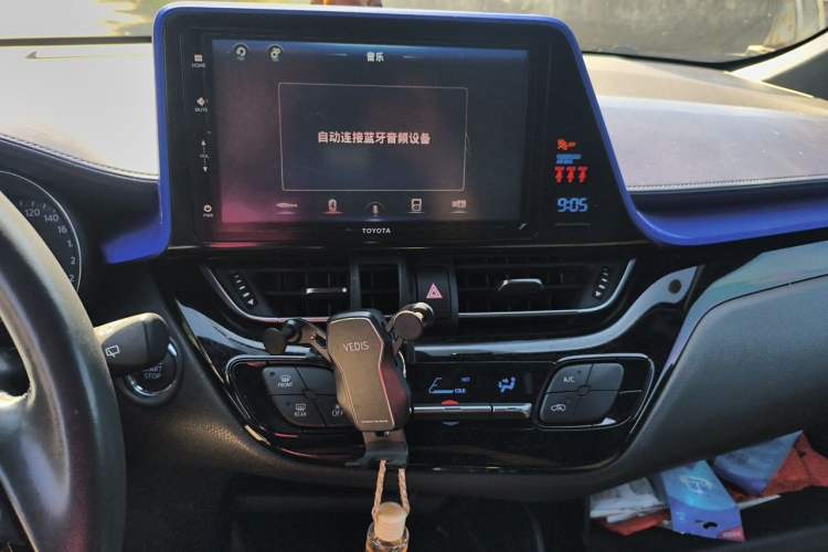 Used Toyota IZOA 2018 2.0L Yichi Version China VI Standard Audio And AC Panel