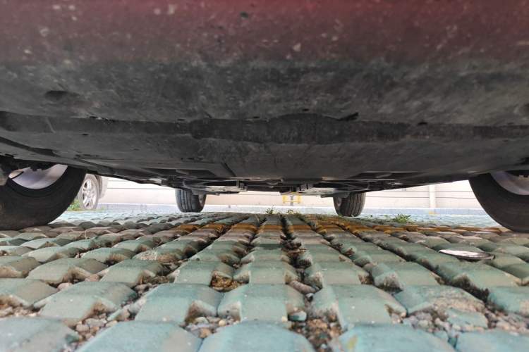 Used Toyota IZOA 2018 2.0L Yichi Version China VI Standard Chassis Front