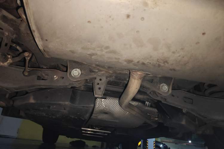 Used Toyota IZOA 2018 2.0L Yixuan Version China V Standard Chassis Rear