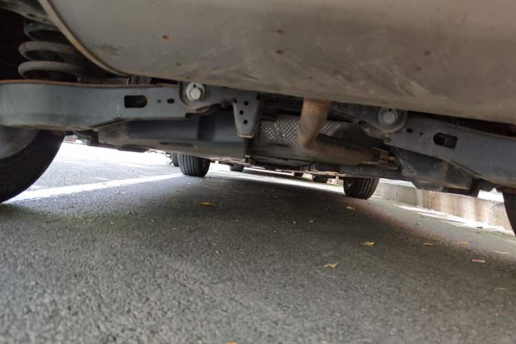 Used Toyota IZOA 2018 2.0L Yichi Version China VI Standard Chassis Rear