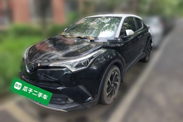 Używany Toyota IZOA 2018 2.0L Yichi Edition China V Standard