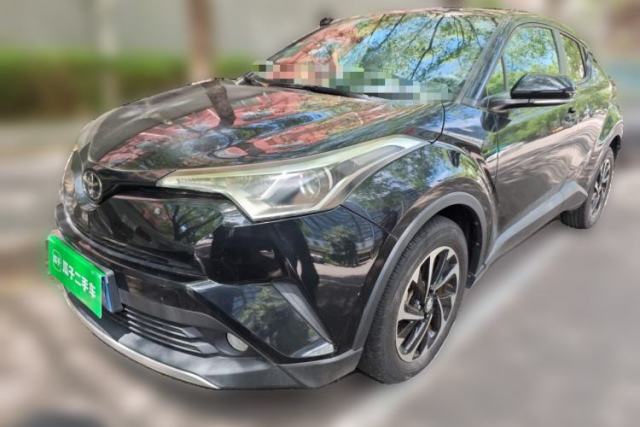 Used Toyota IZOA 2018 2.0L Yichi Version China VI Standard