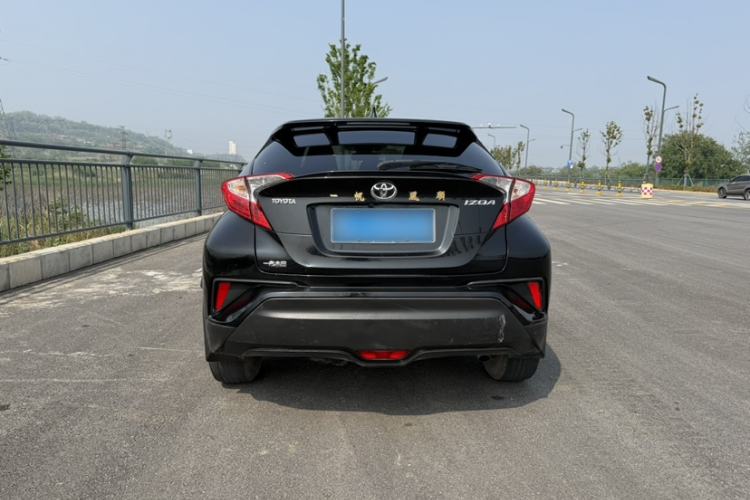 Used Toyota IZOA 2018 2.0L Yichi Edition China V Standard Exterior 1
