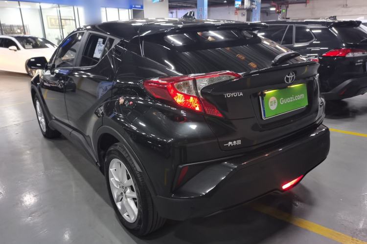 Used Toyota IZOA 2018 2.0L Yidong Version China V Standard Exterior 2